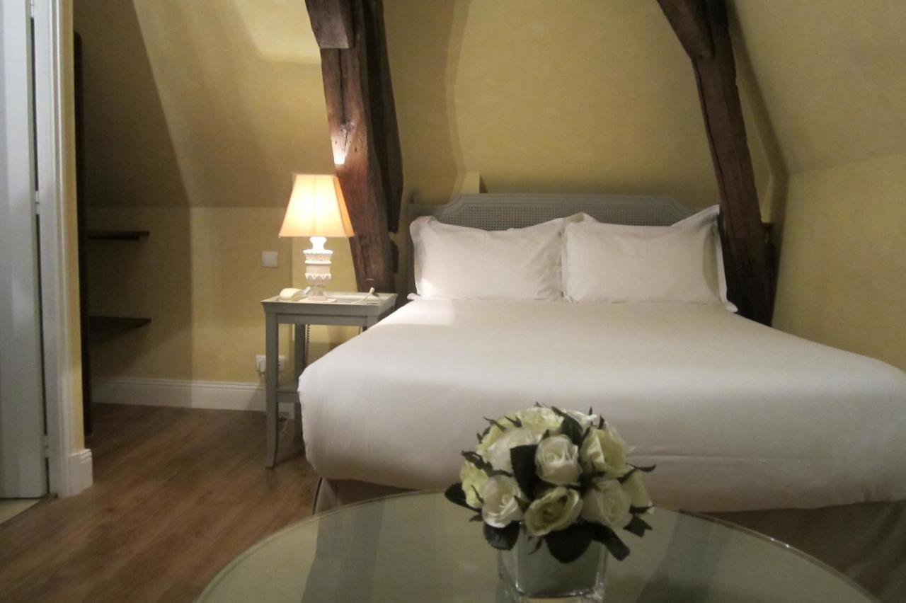 Chateau De Lazenay - Residence Hoteliere Bourges Kültér fotó